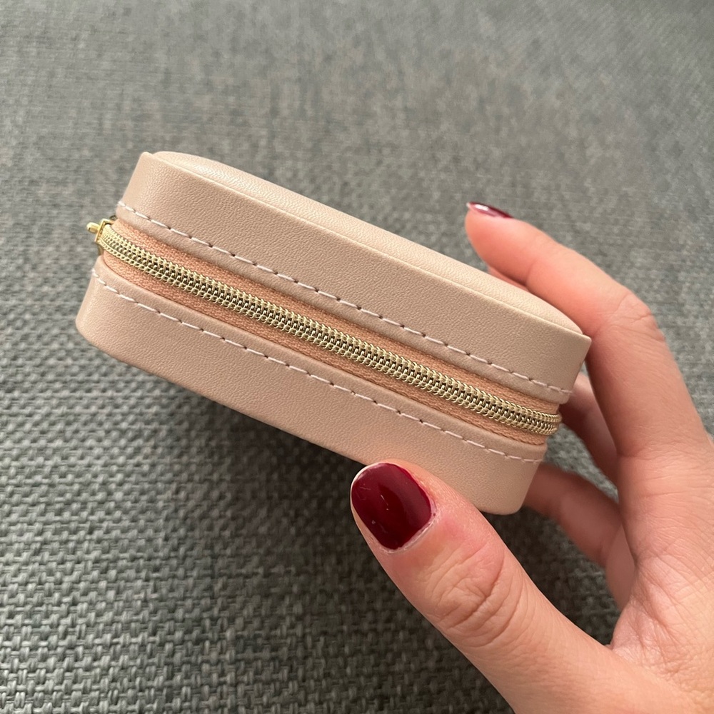 Blush pink travel jewelry case storage - vegan leather - Picture 2 of 3